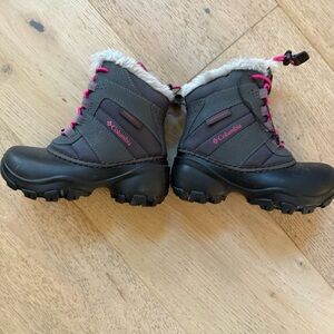Columbia Fuzzy Gray and Pink Boots
